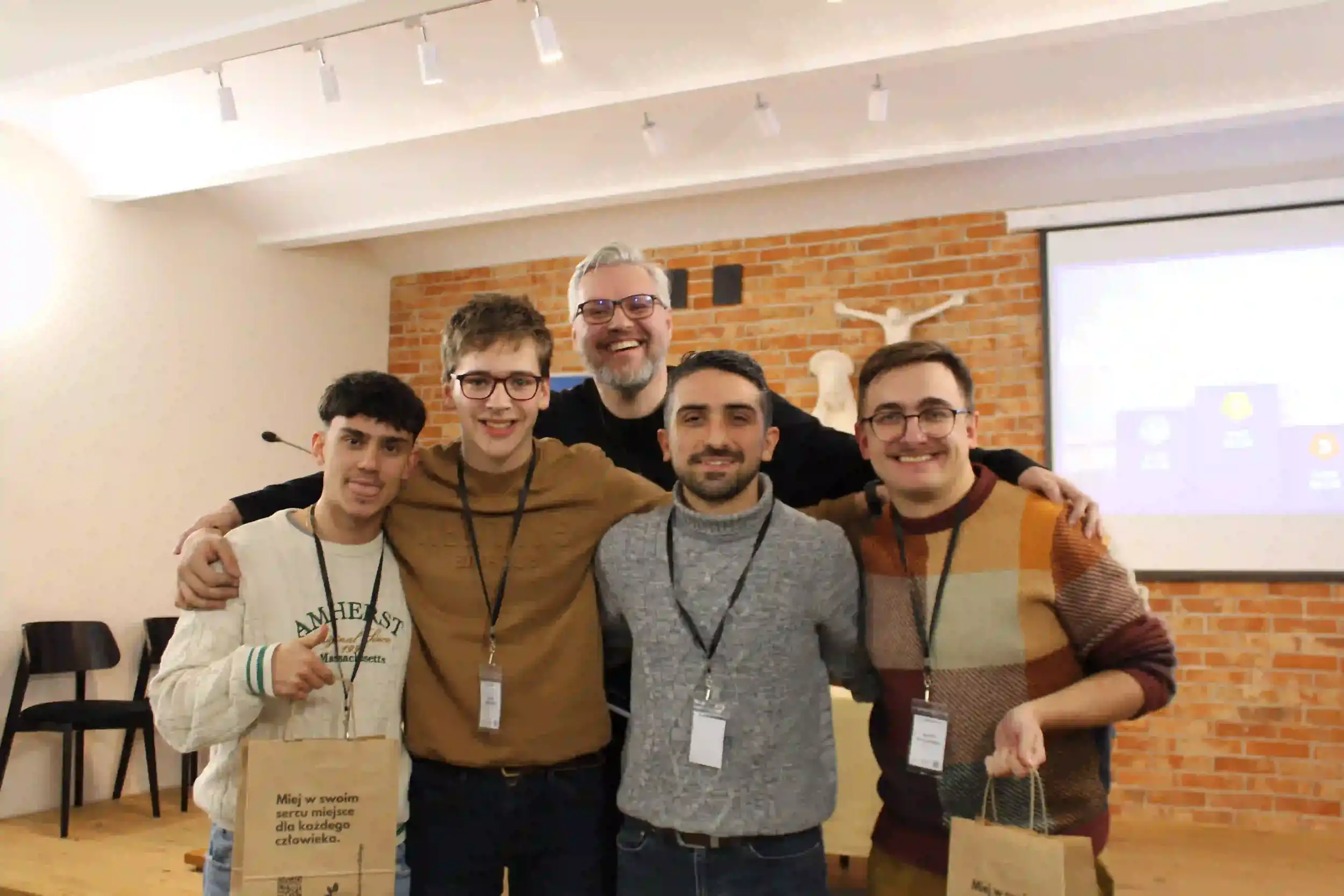 Collaborative dialogue activity